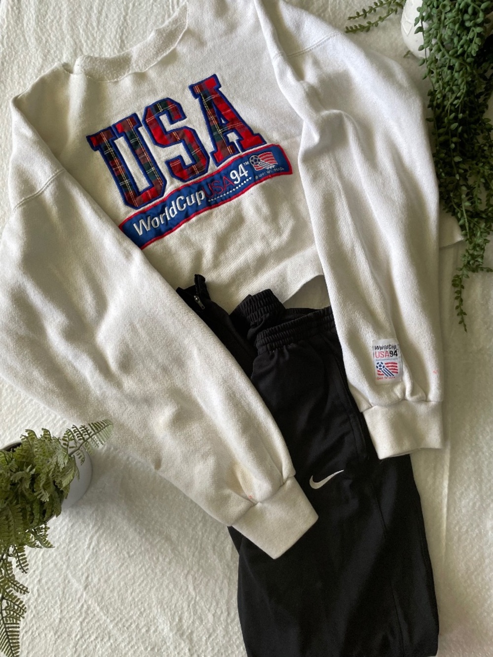 Vintage cropped crew neck